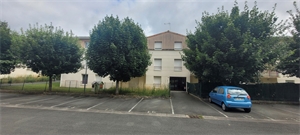appartement à la vente -   86000  POITIERS, surface 62 m2 vente appartement - APR706729